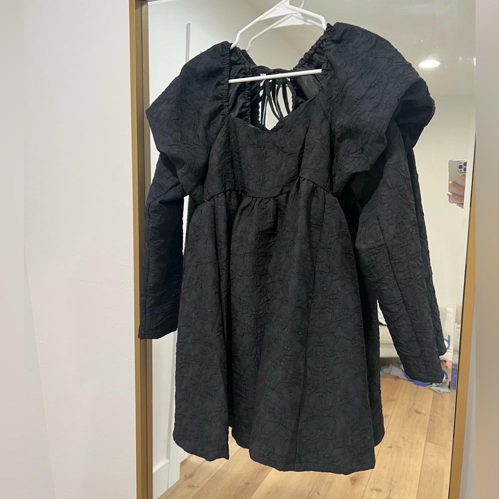 Top shop mini jacquard sleeve detail yea dress black size 4